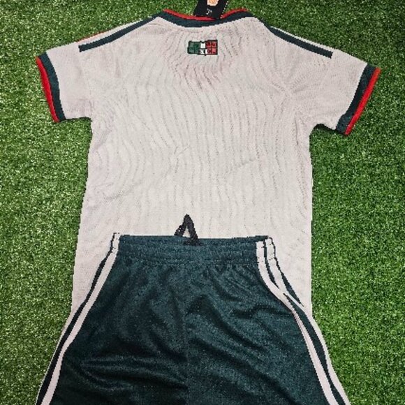 mexico national team - Picture 2 of 2